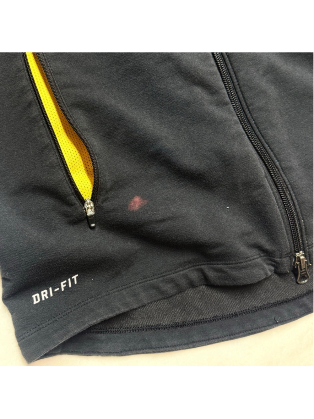 Men's Nike Livestrong Performance Windbreaker Large Yellow Black Vintage - Picture 4 of 14